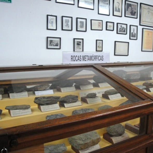 Museo de Geologia y Mineralogia. Dr. Jenaro Gonzalez Reyna